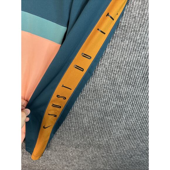 Nike Dri Fit Womens Activewear Ankle Leggings Size Large Multi Color Spell Out - Picture 3 of 8